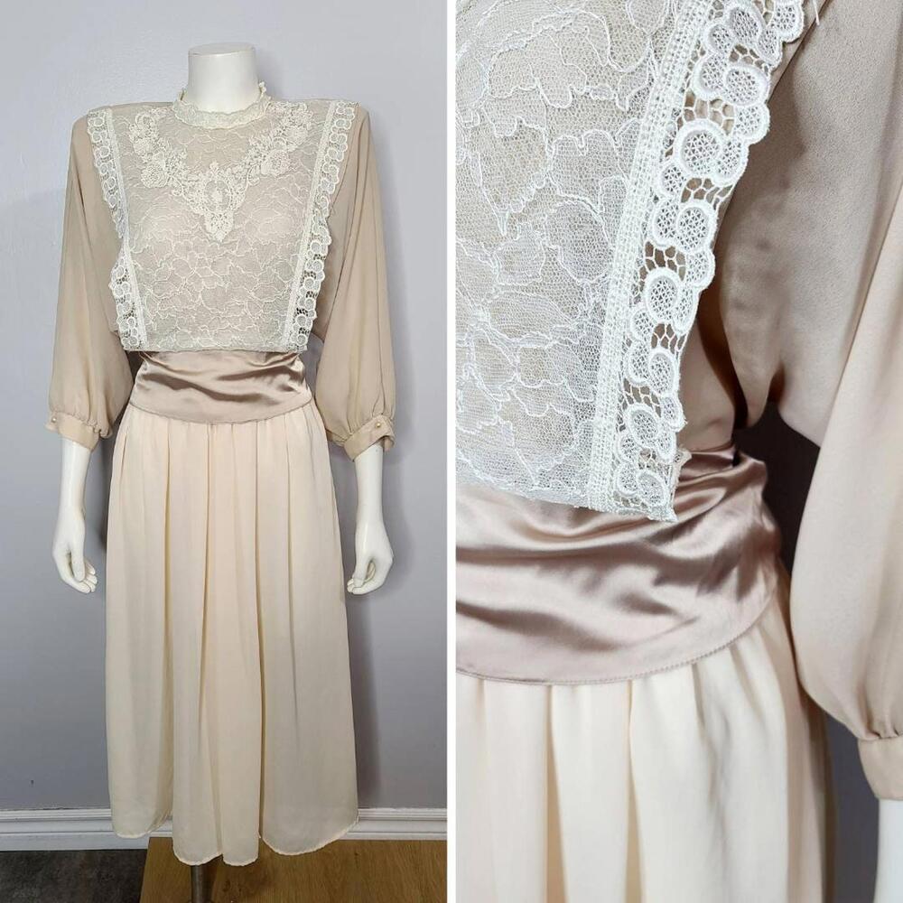 Vintage 1980s Victorian Revival Lace Dress‎